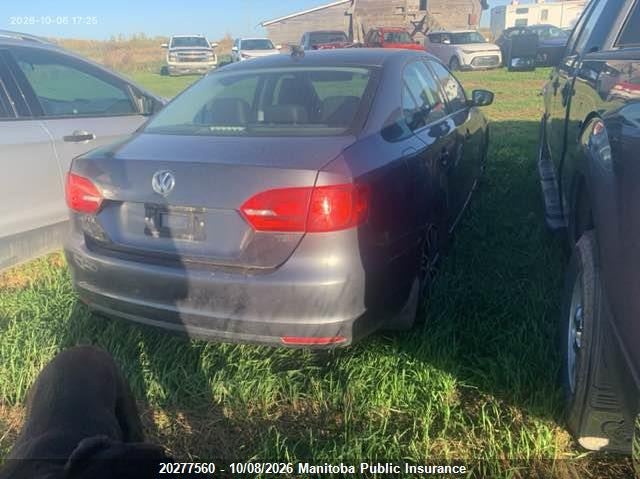 Vin: 3vwl07aj4em311185, lot: 10288544, volkswagen jetta 1.8 tsi 20144
