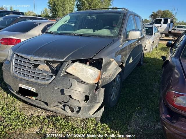 Vin: 2a4rr5dx2ar226785, lot: 10288835, chrysler town & country touring 20102