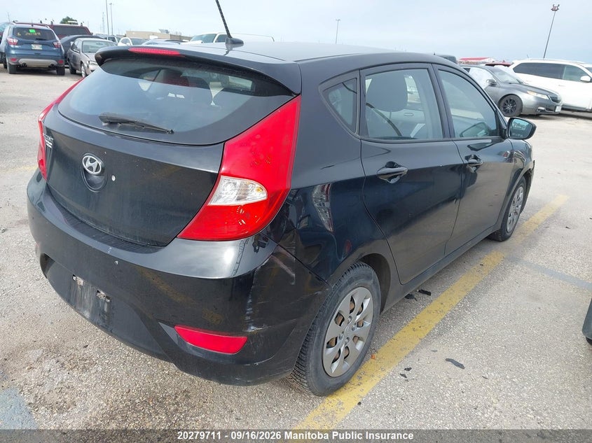 Vin: kmhct5ae6hu320855, lot: 10290695, hyundai accent gl 20174