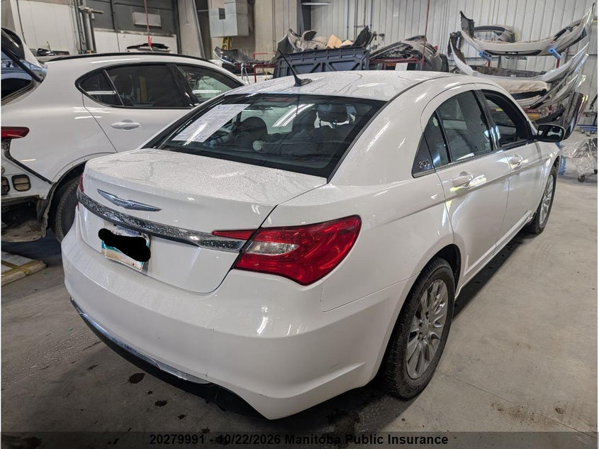 Vin: 1c3ccbab6dn706337, lot: 10290975, chrysler 200 lx 20134
