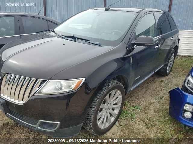2013 Lincoln MKX, Удар ззаду, IAAI, VIN 2LMDJ8JK1DBL00163 — фото 2