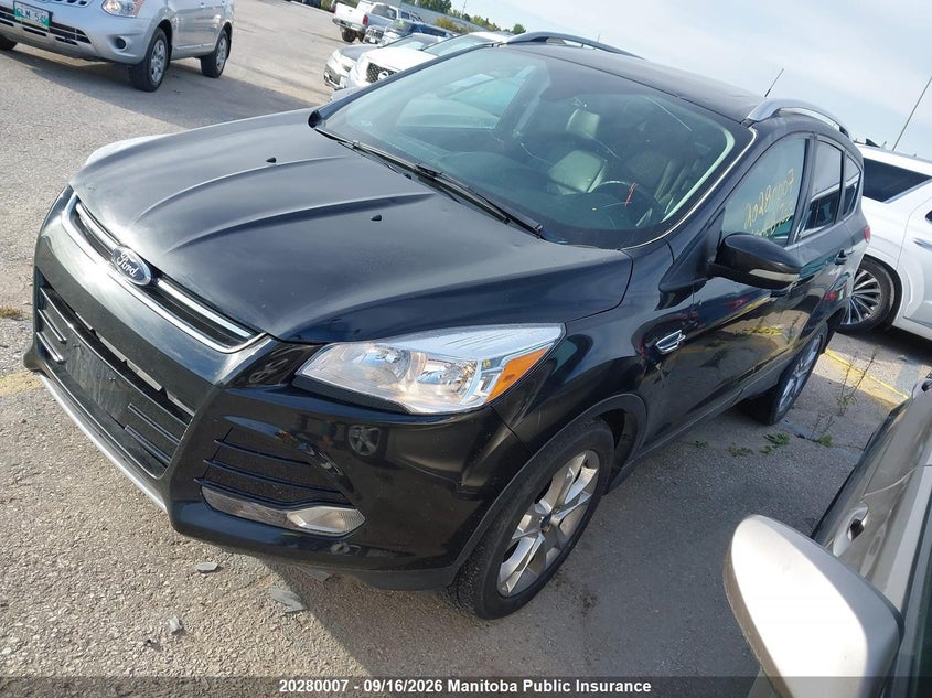 Vin: 1fmcu9j9xfuc48384, lot: 10290991, ford escape titanium 20152