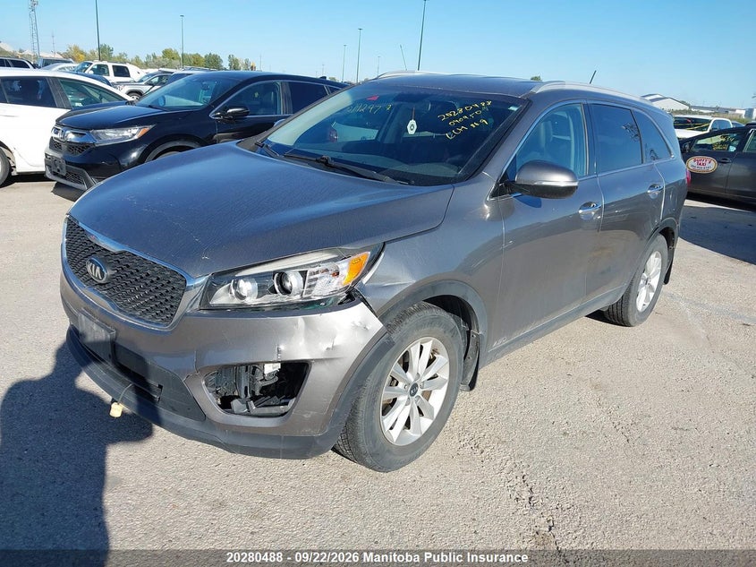 2016 Kia Sorento, Удар спереду, IAAI, VIN 5XYPGDA39GG040950 — фото 2