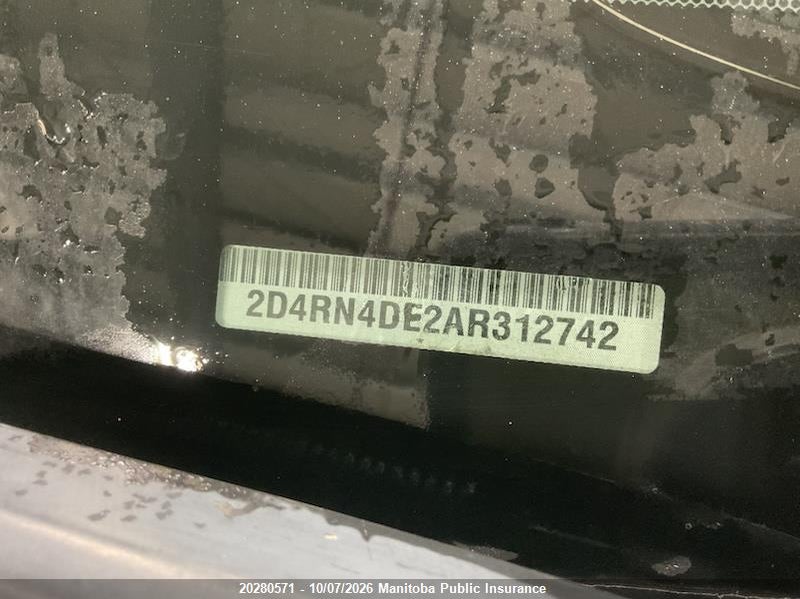 Vin: 2d4rn4de2ar312742, lot: 10291555, dodge grand caravan se 20103