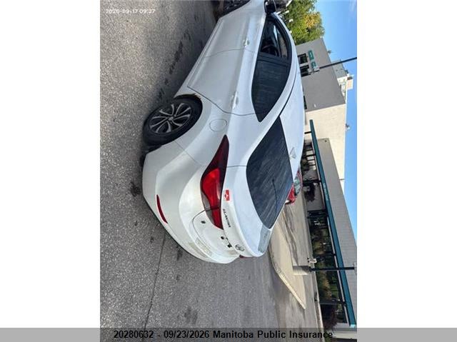 2015 Hyundai Elantra, По колу, IAAI, VIN 5NPDH4AE5FH628644 — фото 2