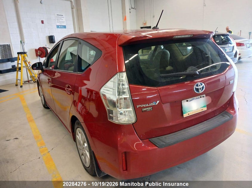 Vin: jtdzn3eu3c3125597, lot: 10295260, toyota prius v 20123