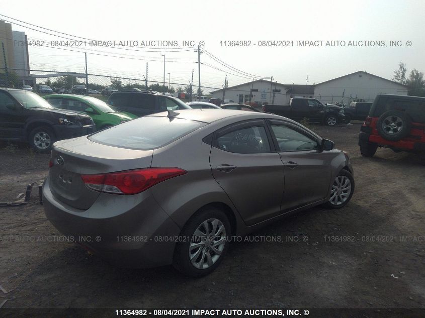 2013 Hyundai Elantra Gls/Limited VIN: 5NPDH4AE4DH337615 Lot: 11364982