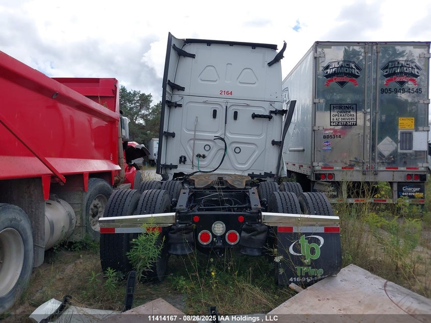 1FUJHHDR9NLMW7467 2022   photo no. 14