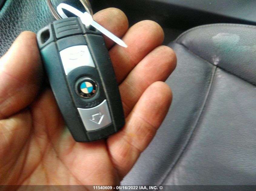 2009 BMW 335 Xi VIN: WBAPL33569A404911 Lot: 11540609