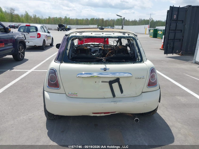 2013 Mini Cooper VIN: WMWSU3C54DT680363 Lot: 11571746