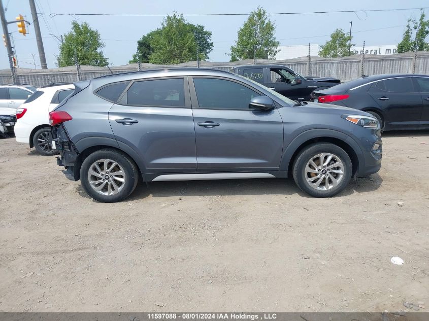 2017 Hyundai Tucson Limited/Sport And Eco/Se VIN: KM8J3CA44HU511225 Lot: 11597088