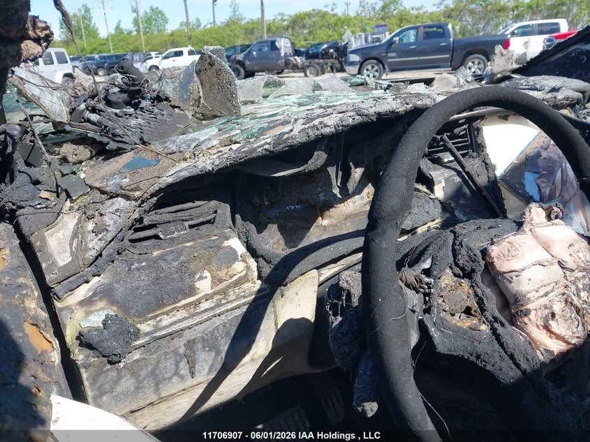 2020 Tesla Model X VIN: 5YJXCAE40LF266437 Lot: 11706907