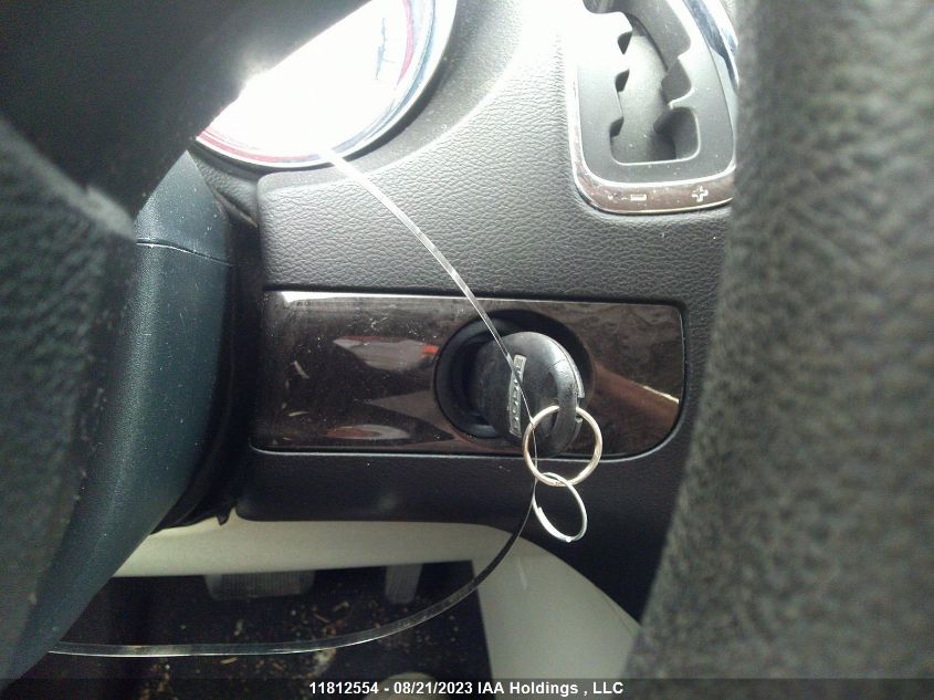 2013 Dodge Grand Caravan Sxt VIN: 2C4RDGBG2DR700113 Lot: 11812554