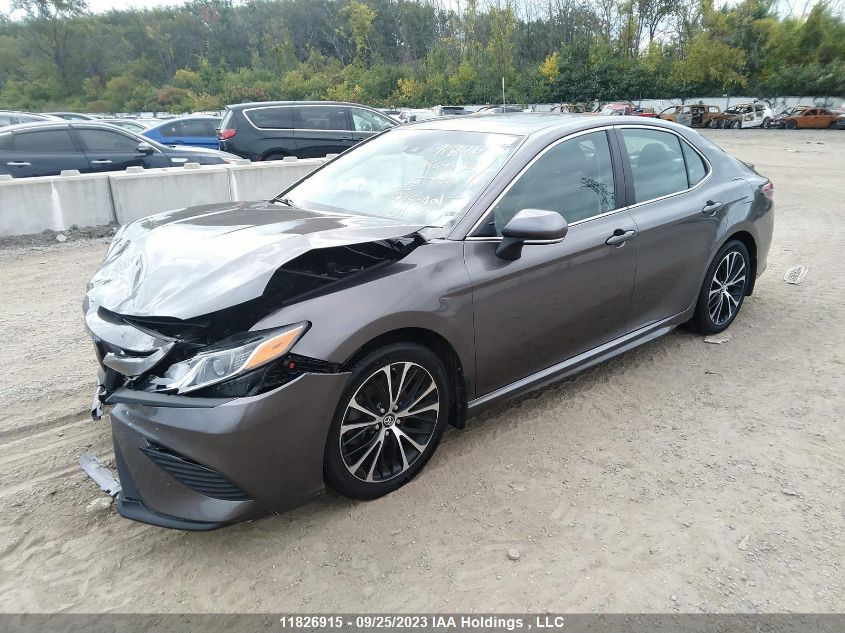 2018 Toyota Camry Le/Se/Xle VIN: 4T1B11HK3JU056389 Lot: 11826915