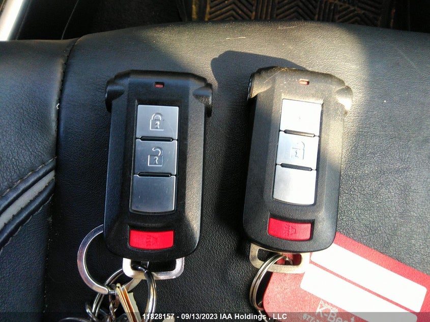 2018 Mitsubishi Outlander Phev Se/Gt/Se Touring VIN: JA4J24A59JZ616660 Lot: 11828157