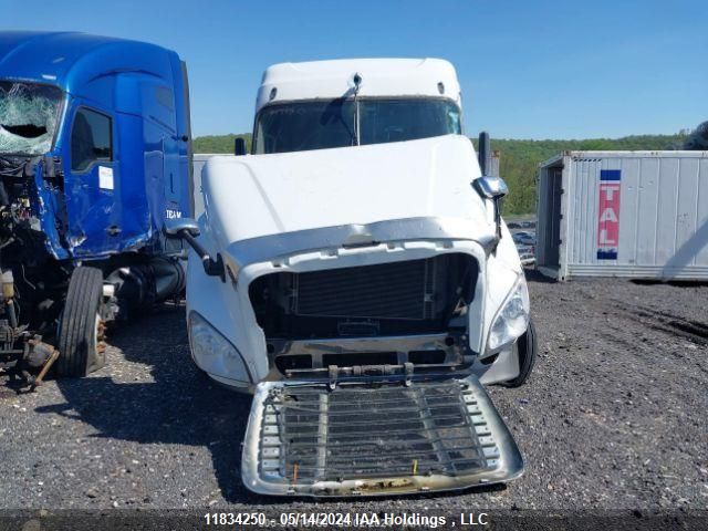 2015 Freightliner Cascadia 125 VIN: 1FUJGLD68FLGL4899 Lot: 11834250