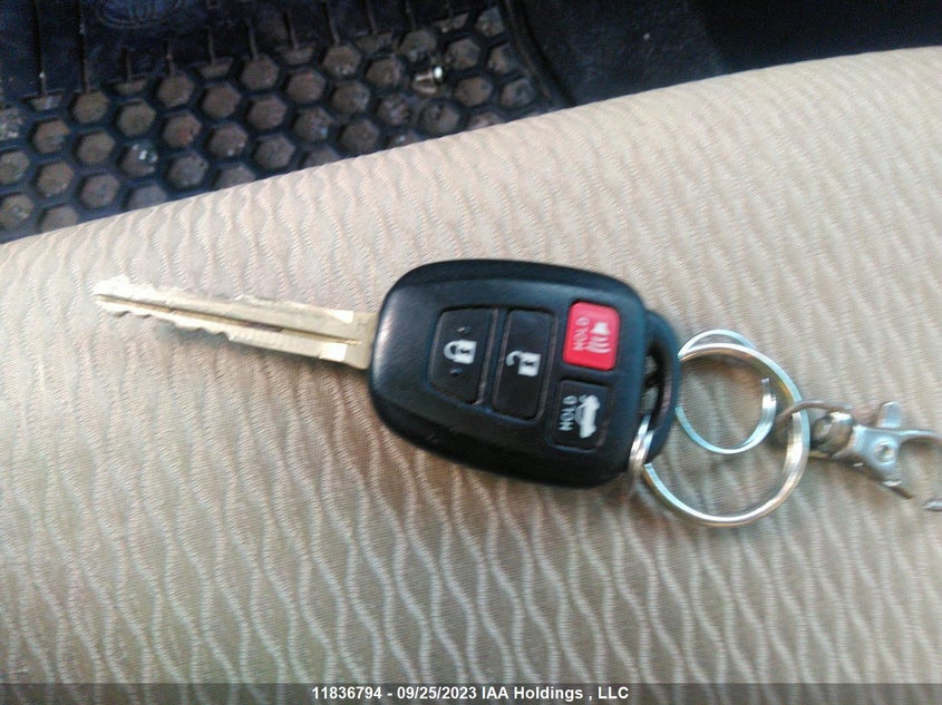 2016 Toyota Corolla Ce/S/Le VIN: 2T1BURHE5GC636642 Lot: 11836794