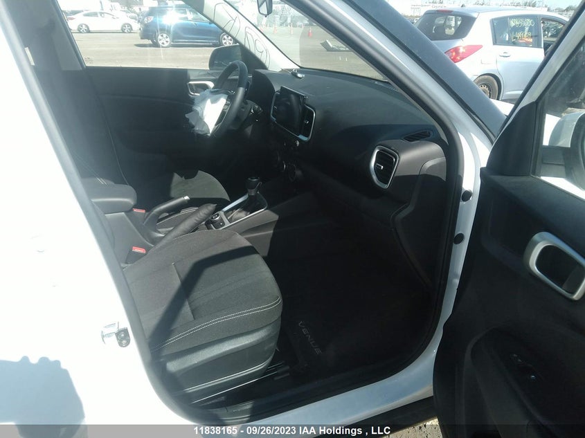 2023 Hyundai Venue VIN: KMHRC8A3XPU251340 Lot: 11838165
