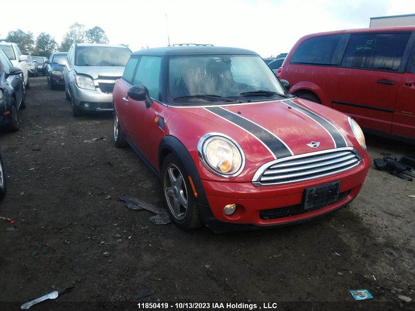 2008 Mini Cooper Hardtop VIN: WMWMF33568TT64634 Lot: 11850419