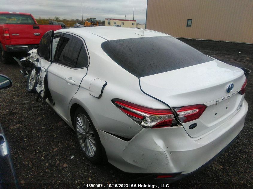 2018 Toyota Camry Hybrid Le/Se/Xle VIN: 4T1B21HK4JU004069 Lot: 11850967