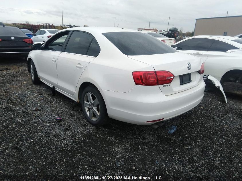 2011 Volkswagen Jetta Sedan Comfortline/Sportline VIN: 3VWDX7AJ5BM008749 Lot: 11851280