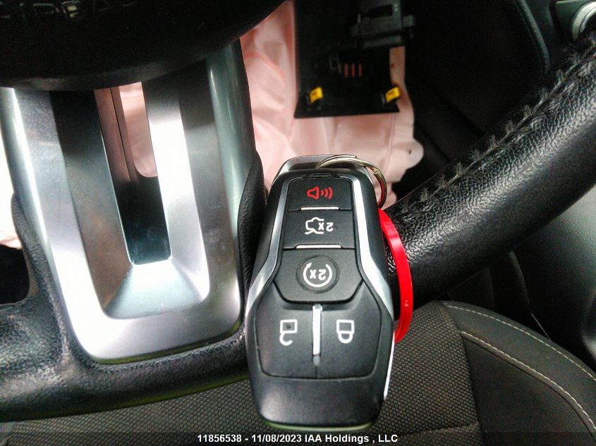 2017 Ford Mustang V6 VIN: 1FA6P8AM7H5299240 Lot: 11856538