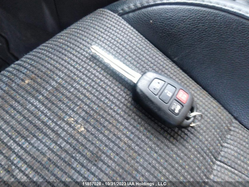 2016 Toyota Corolla Ce/S/Le VIN: 2T1BURHE0GC635477 Lot: 11857028