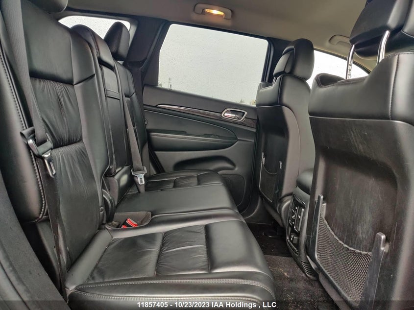 2011 Jeep Grand Cherokee Laredo VIN: 1J4RR4GG3BC587989 Lot: 11857405