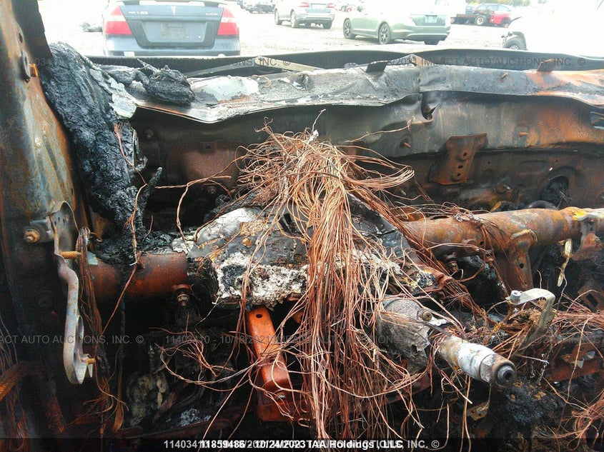 2013 Hyundai Santa Fe Premium VIN: 5XYZUDLA6DG010216 Lot: 11859486