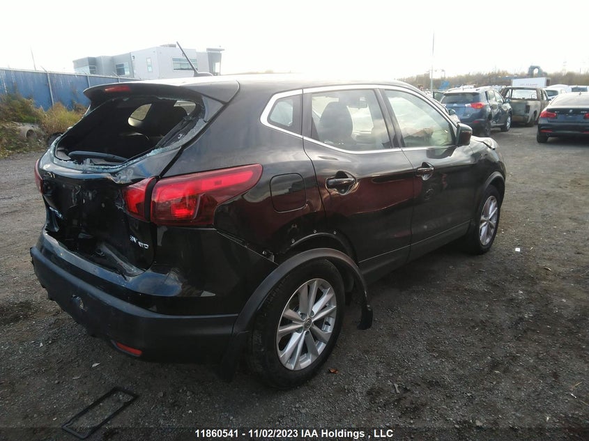 2018 Nissan Qashqai / Rogue Sport VIN: JN1BJ1CR2JW259886 Lot: 11860541