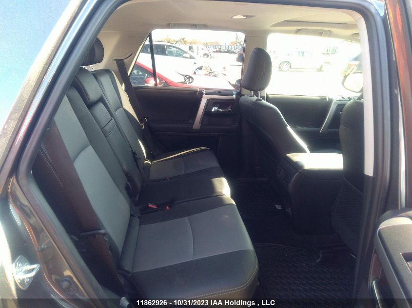 2022 Toyota 4Runner VIN: JTENU5JR1N6038258 Lot: 11862926