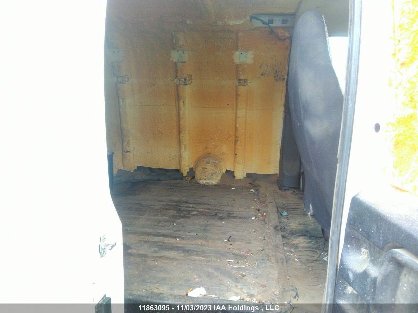 2003 Chevrolet Express Cargo Van VIN: 1GCFG25T131128198 Lot: 11863095