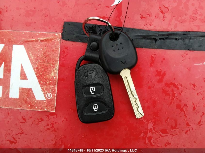 2013 Hyundai Accent Gl VIN: KMHCT4AE4DU438584 Lot: 11848748X