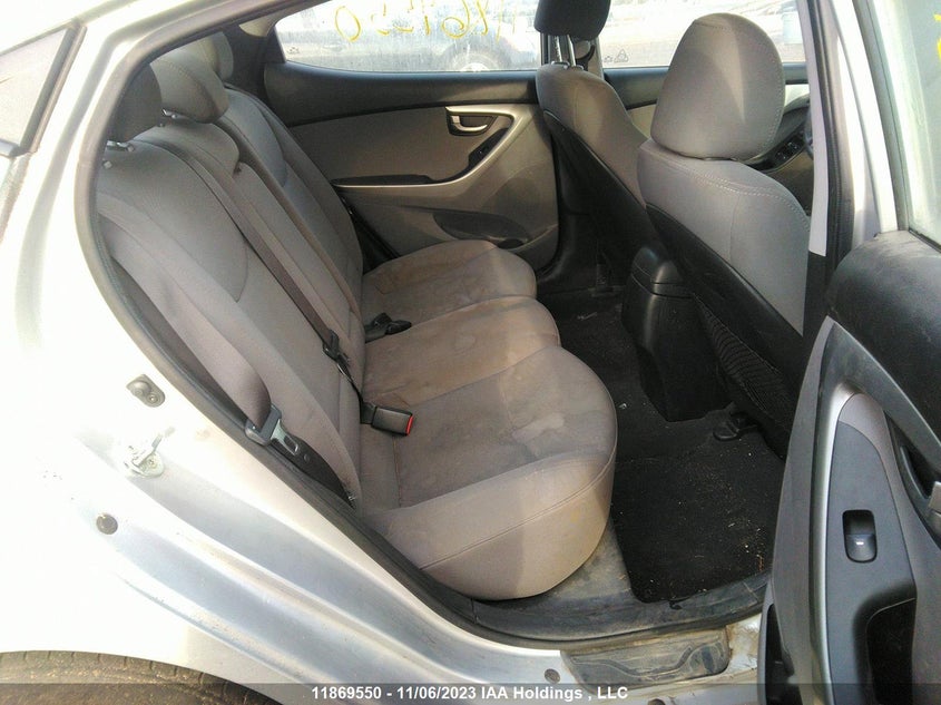 2014 Hyundai Elantra Se/Sport/Limited VIN: 5NPDH4AE7EH519052 Lot: 11869550