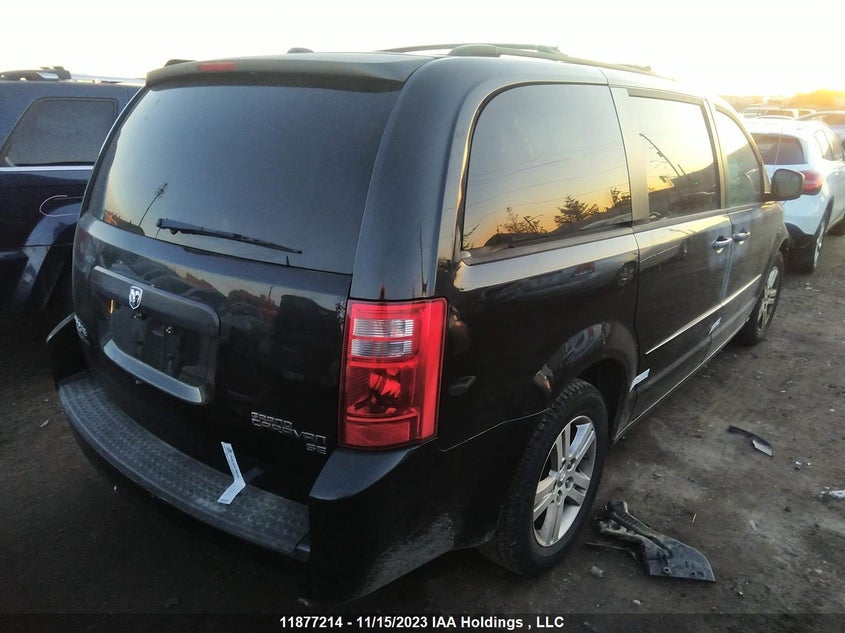 2D4RN4DE5AR370103 2010 DODGE CARAVAN photo no. 4
