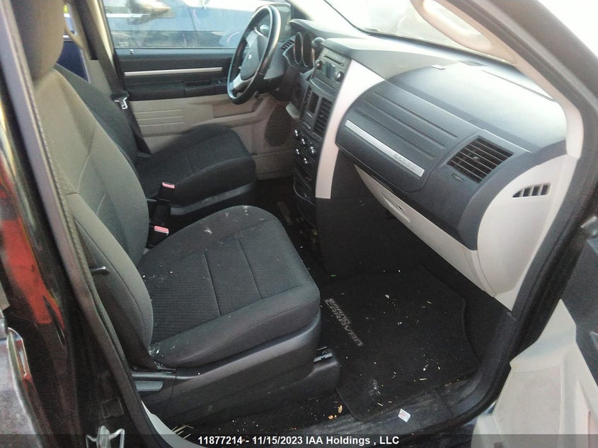 2D4RN4DE5AR370103 2010 DODGE CARAVAN photo no. 5