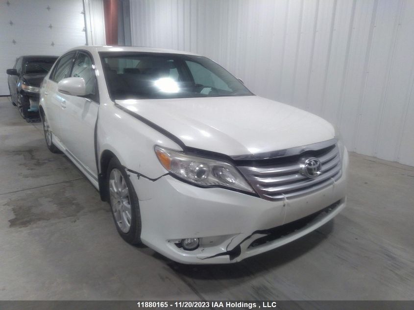 2010 Toyota Avalon VIN: 376651 Lot: 11880165