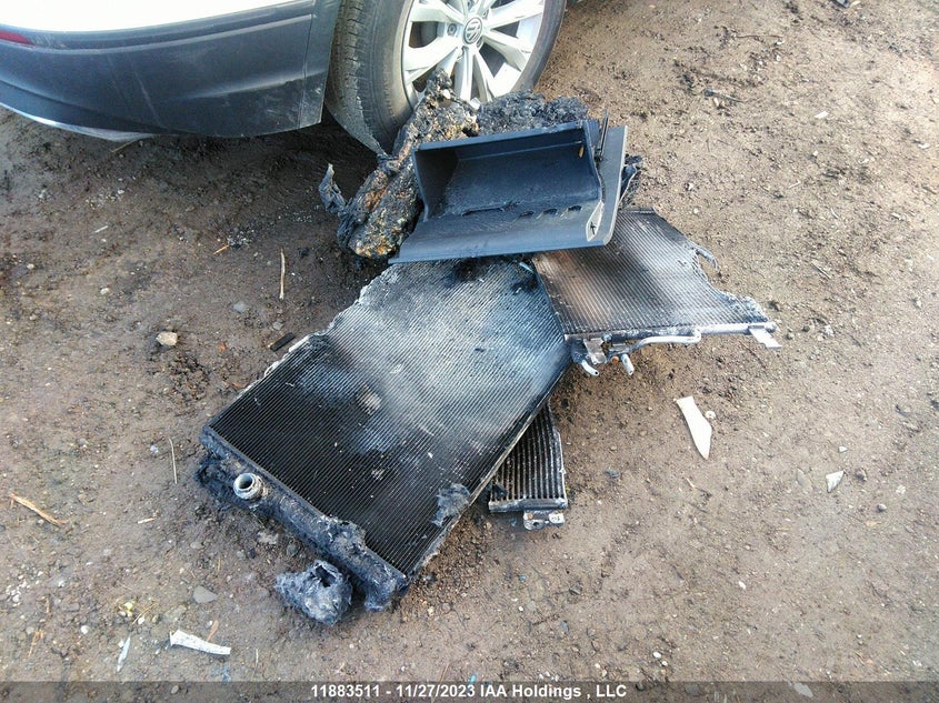 2018 Volkswagen Tiguan Trendline VIN: 3VV0B7AX1JM143523 Lot: 11883511