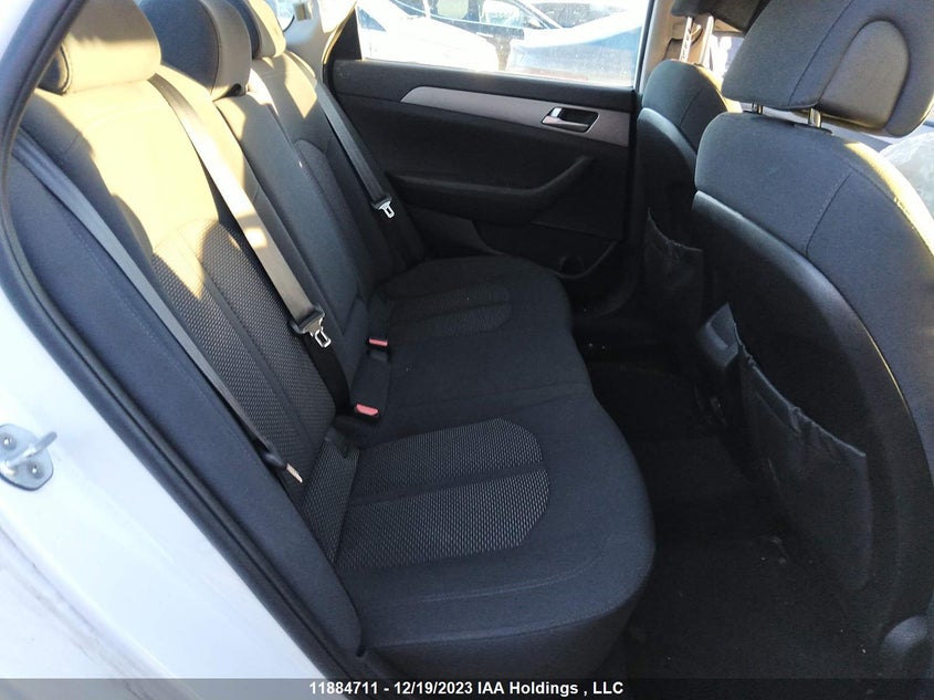 Image 8 of 2017 Hyundai Sonata  salvage vehicle - Lot #11884711 at IAAI