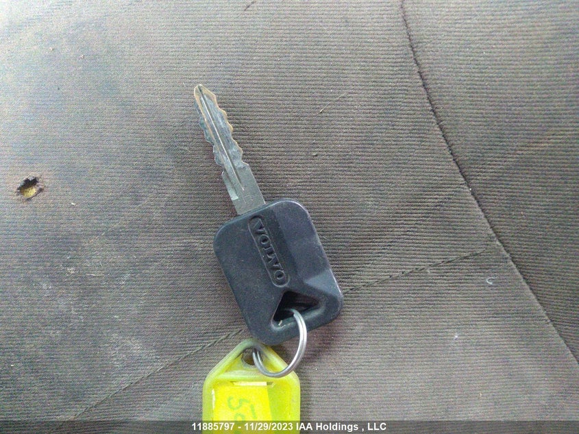 2016 Volvo Vn L VIN: 4V4NC9EH5GN949674 Lot: 11885797