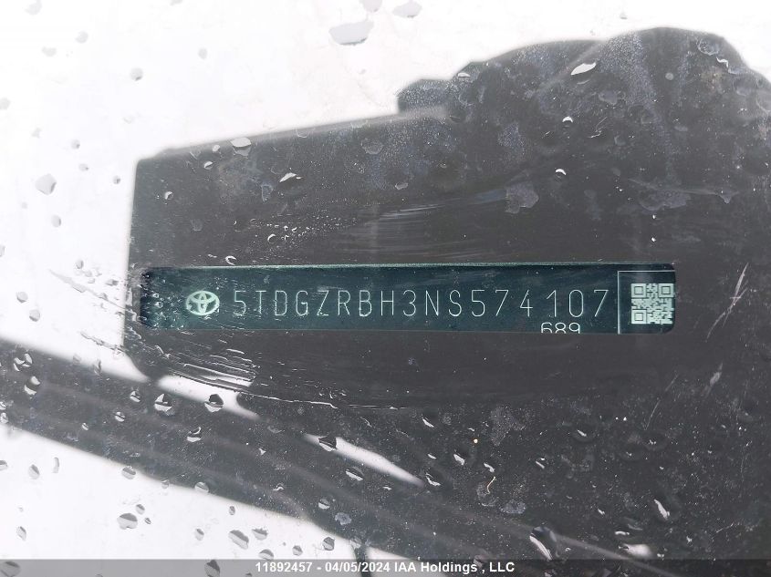 2022 Toyota Highlander Xle VIN: 5TDGZRBH3NS574107 Lot: 11892457