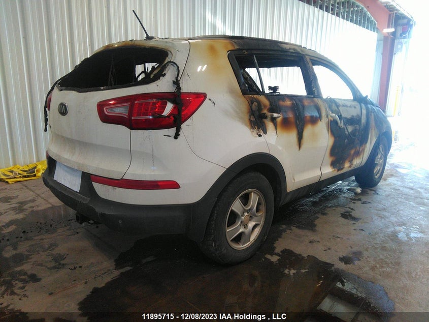KNDPBCA26D7452333 2013 KIA SPORTAGE photo no. 4