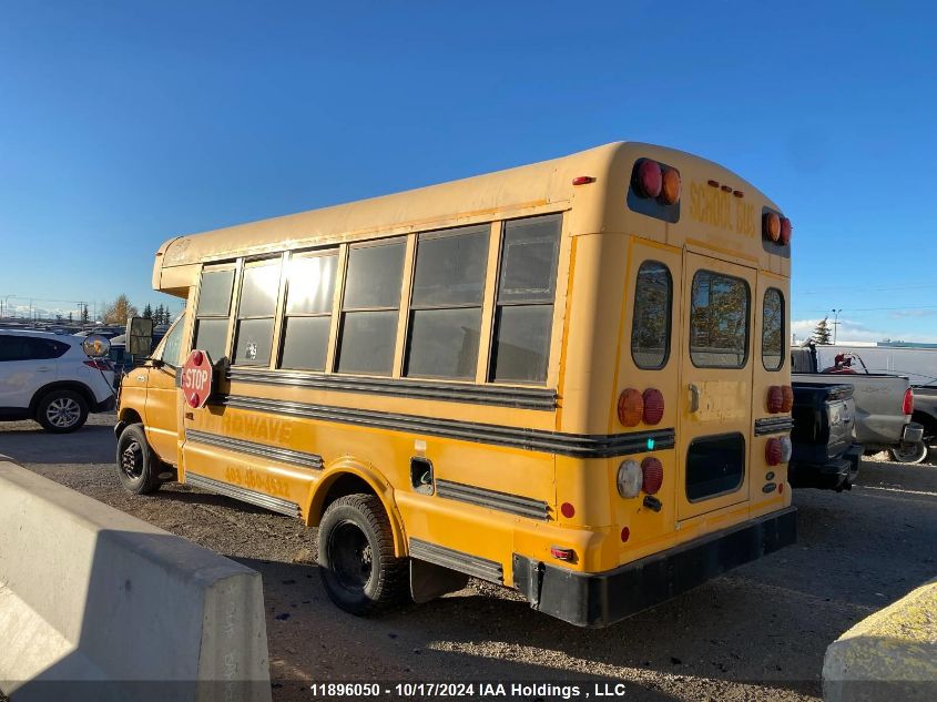 2004 Ford Econoline E450 Super Duty Cutwy Van VIN: 1FDXE45P74HA81949 Lot: 11896050