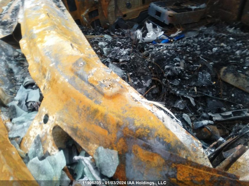 2018 Chevrolet Express VIN: 1GCWGAFP2J1340908 Lot: 11906705