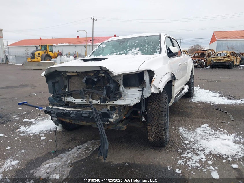 5TFDZ5BN7JX035916 2018 TOYOTA TACOMA photo no. 6