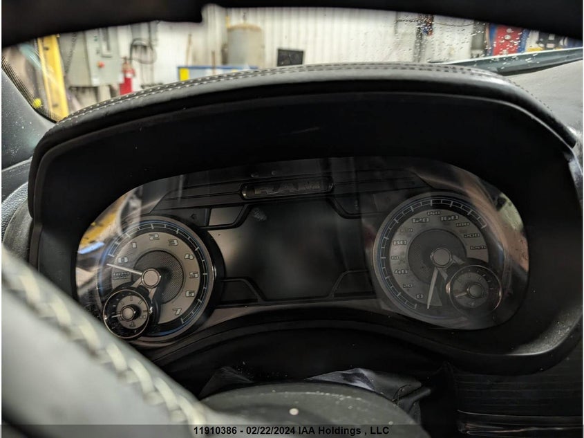 Image 7 of 2022 RAM 1500  salvage vehicle - Lot #11910386 at IAAI