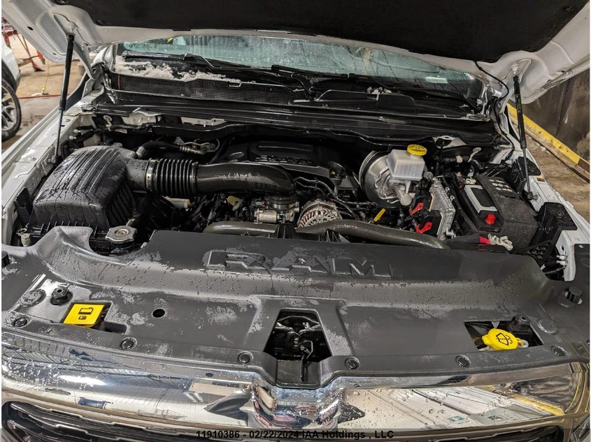 Image 9 of 2022 RAM 1500  salvage vehicle - Lot #11910386 at IAAI