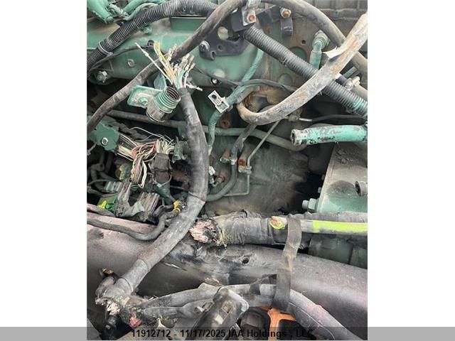 2019 Volvo VIN: 4V4NC9EHXKN214925 Lot: 11912712