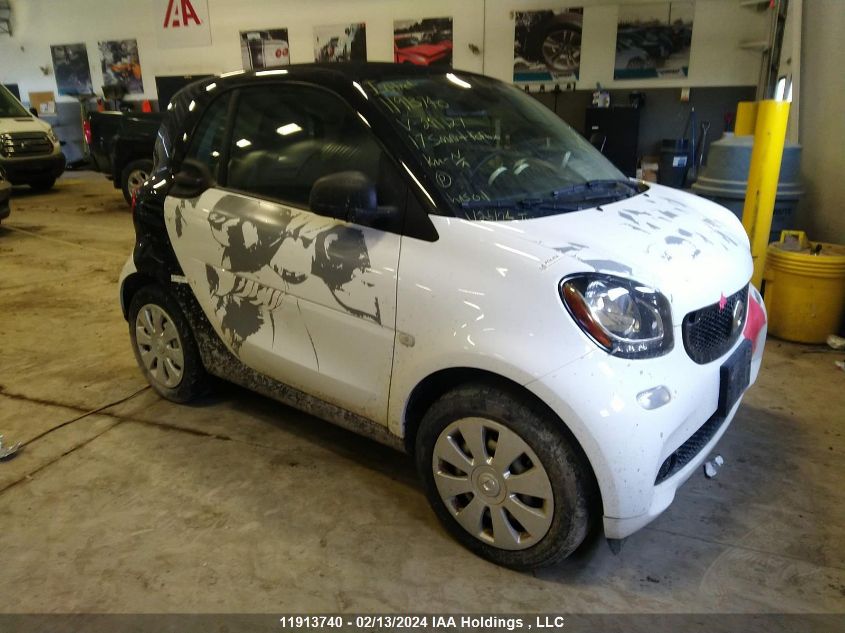 2017 Smart Fortwo VIN: WMEFJ5DA2HK211127 Lot: 11913740