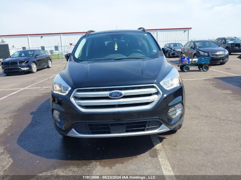 1FMCU9HDXJUC21172 2018 Ford Escape Sel